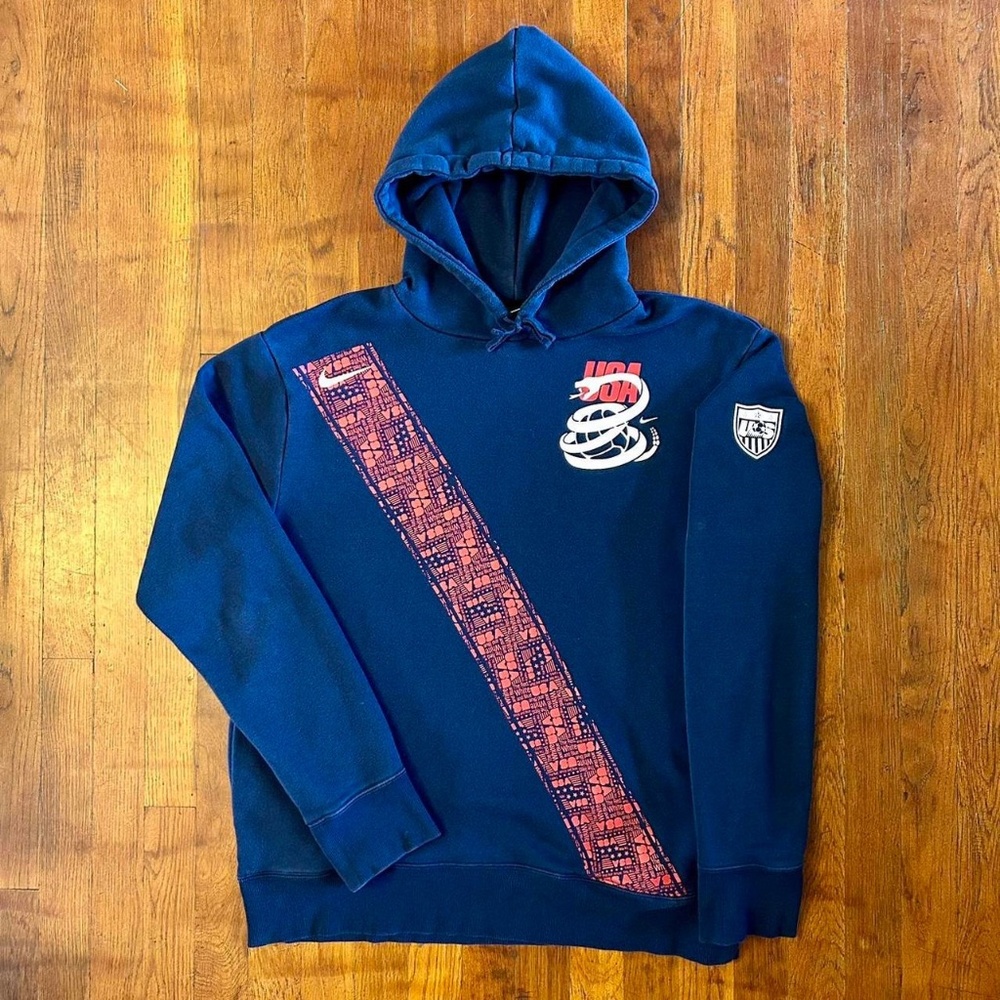 Nike USMNT USA Soccer World Cup Navy Blue Swoosh Logo Graphic Hoodie Sweatshirt